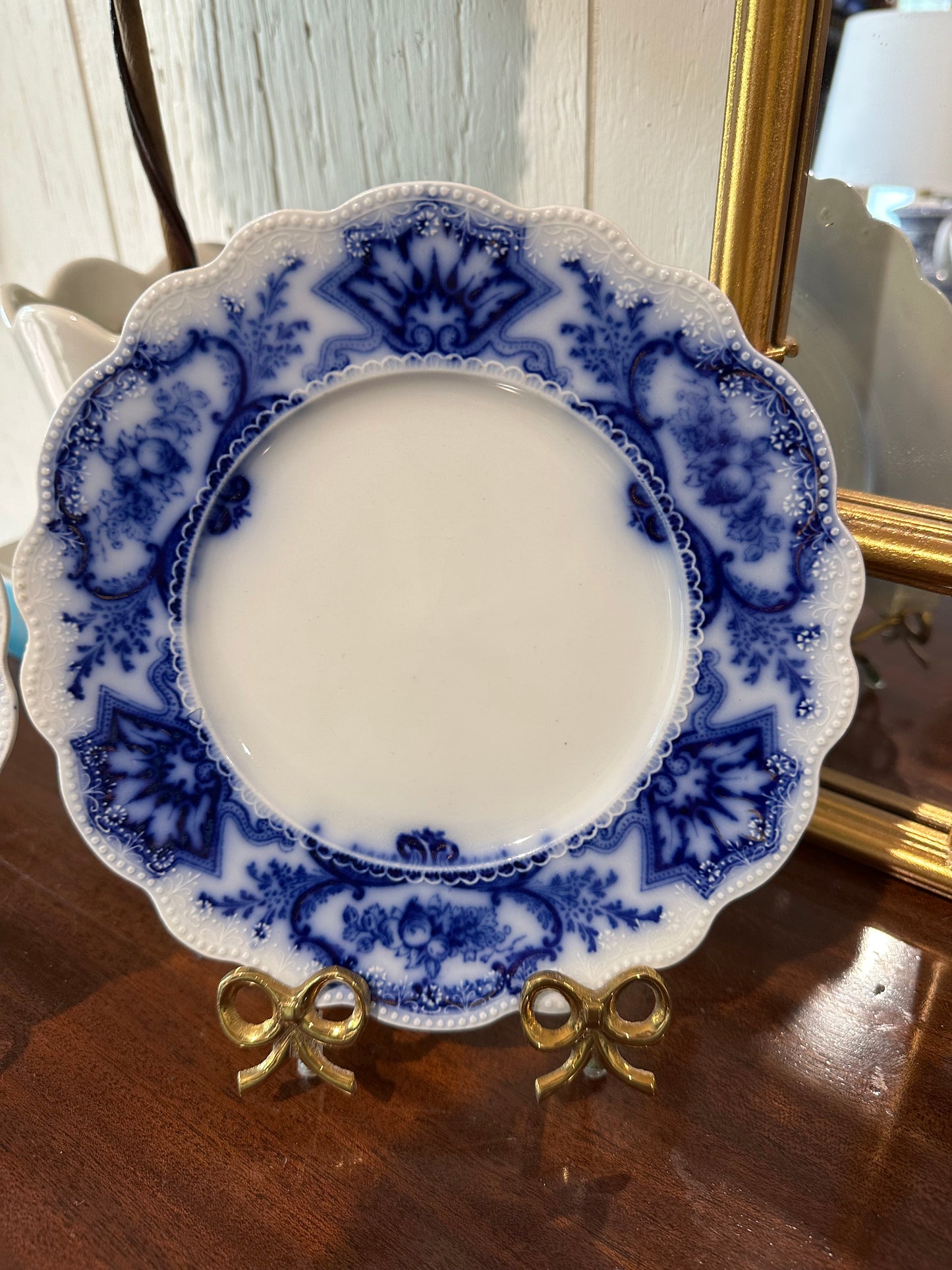 Scalloped Flow Blue Plates