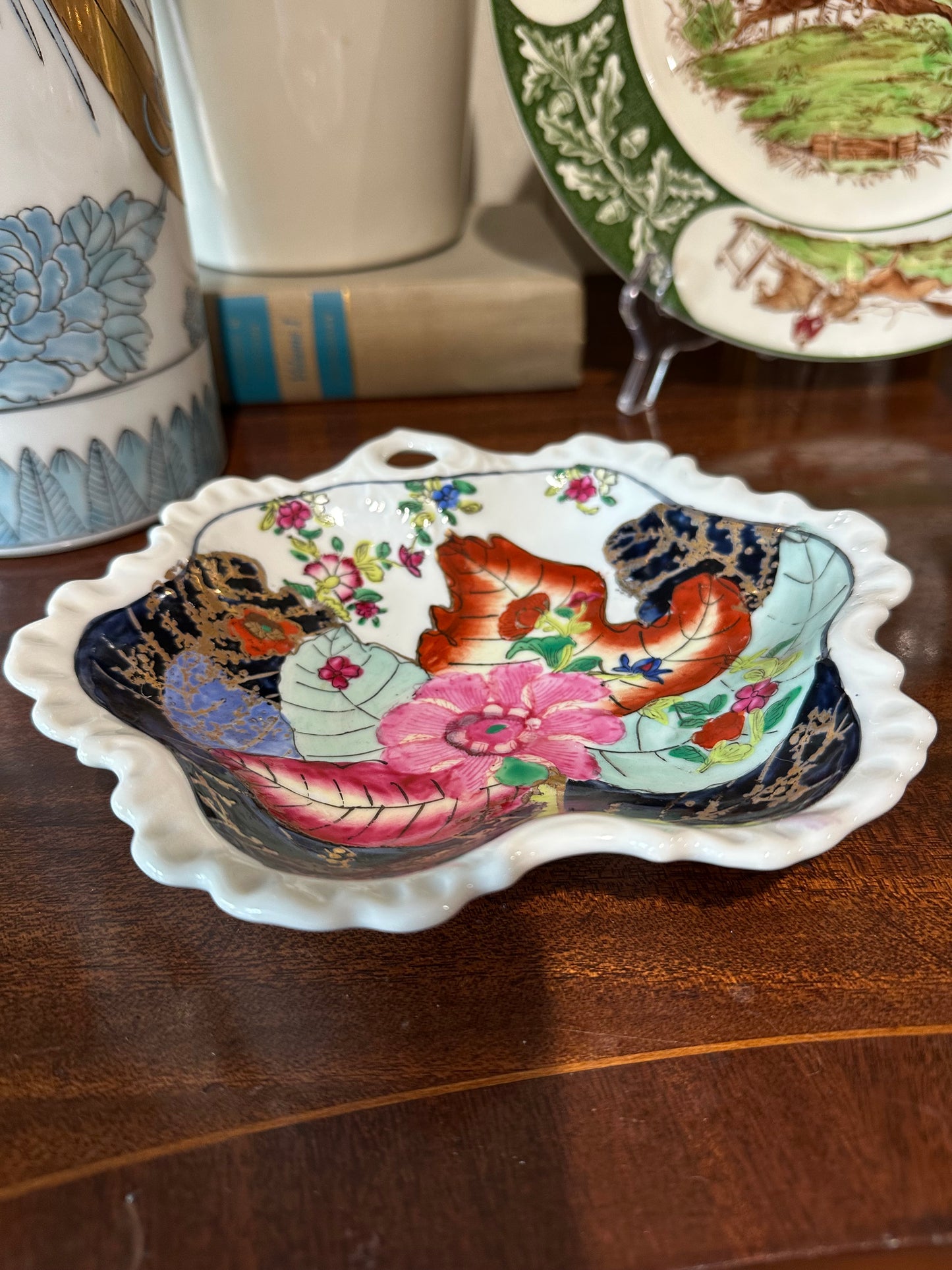 Tobacco Leaf Trinket Dish
