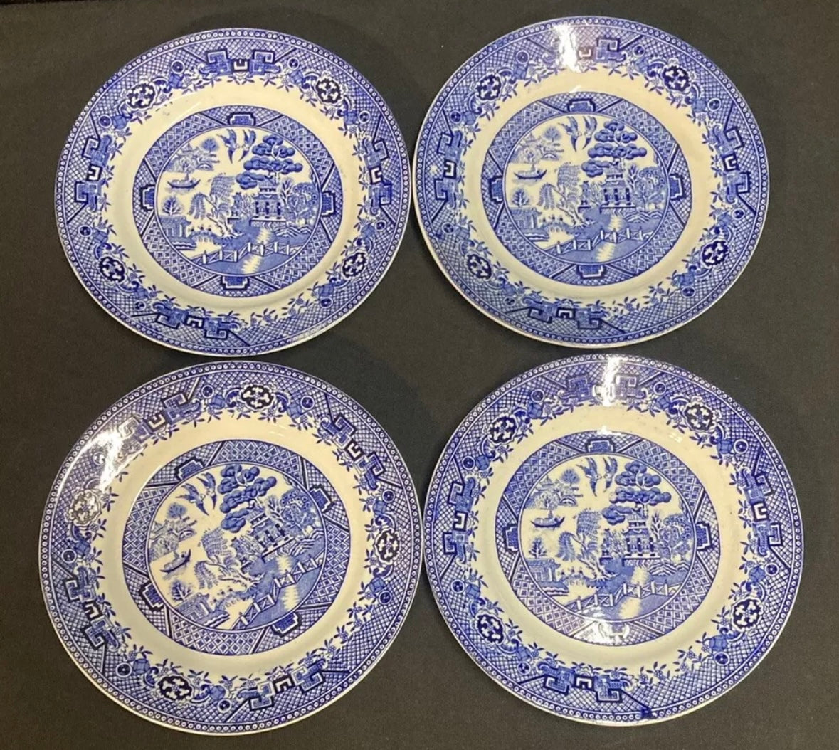 Set of 4 Blue Willow B&B Plates
