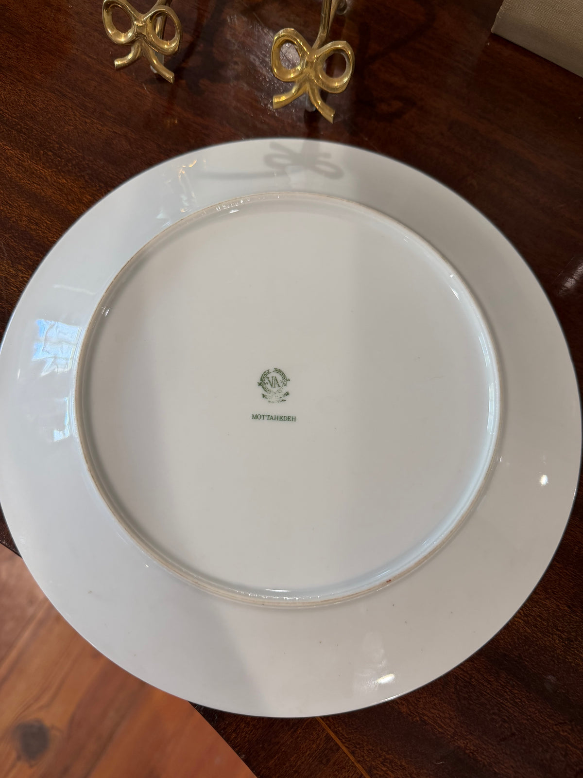 Mottahedeh Hunt Dinner Plate