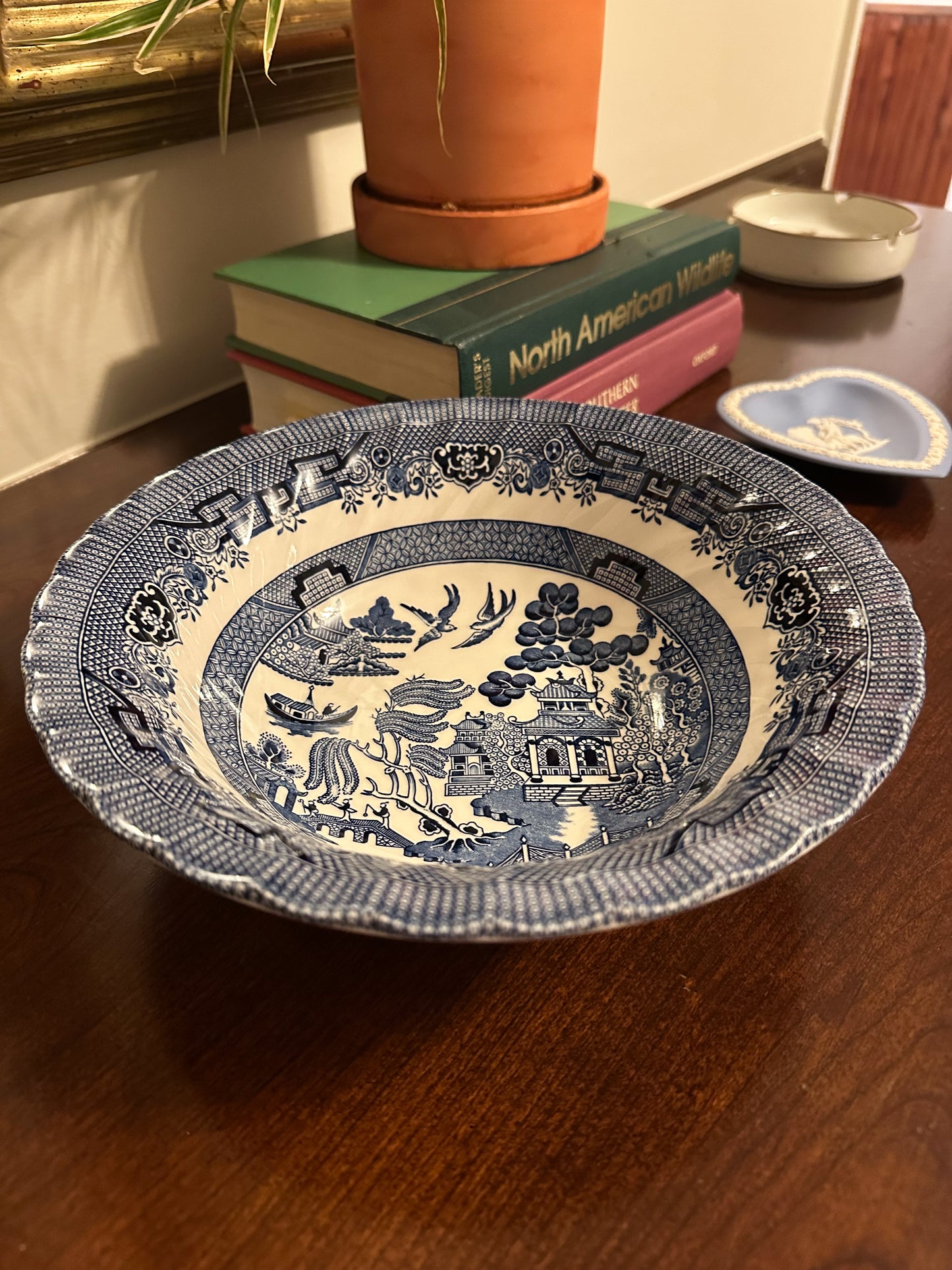 Scalloped Blue Willow Bowl