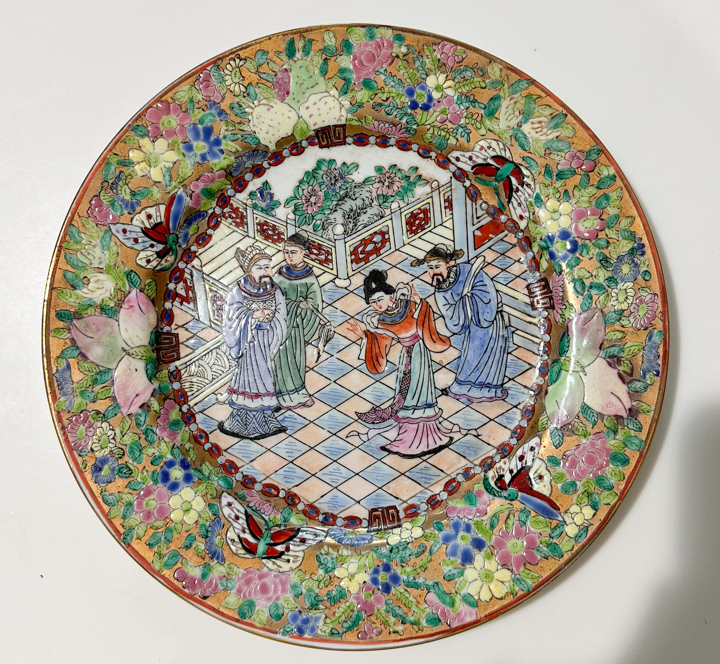 Rose Famille Dinner Plate