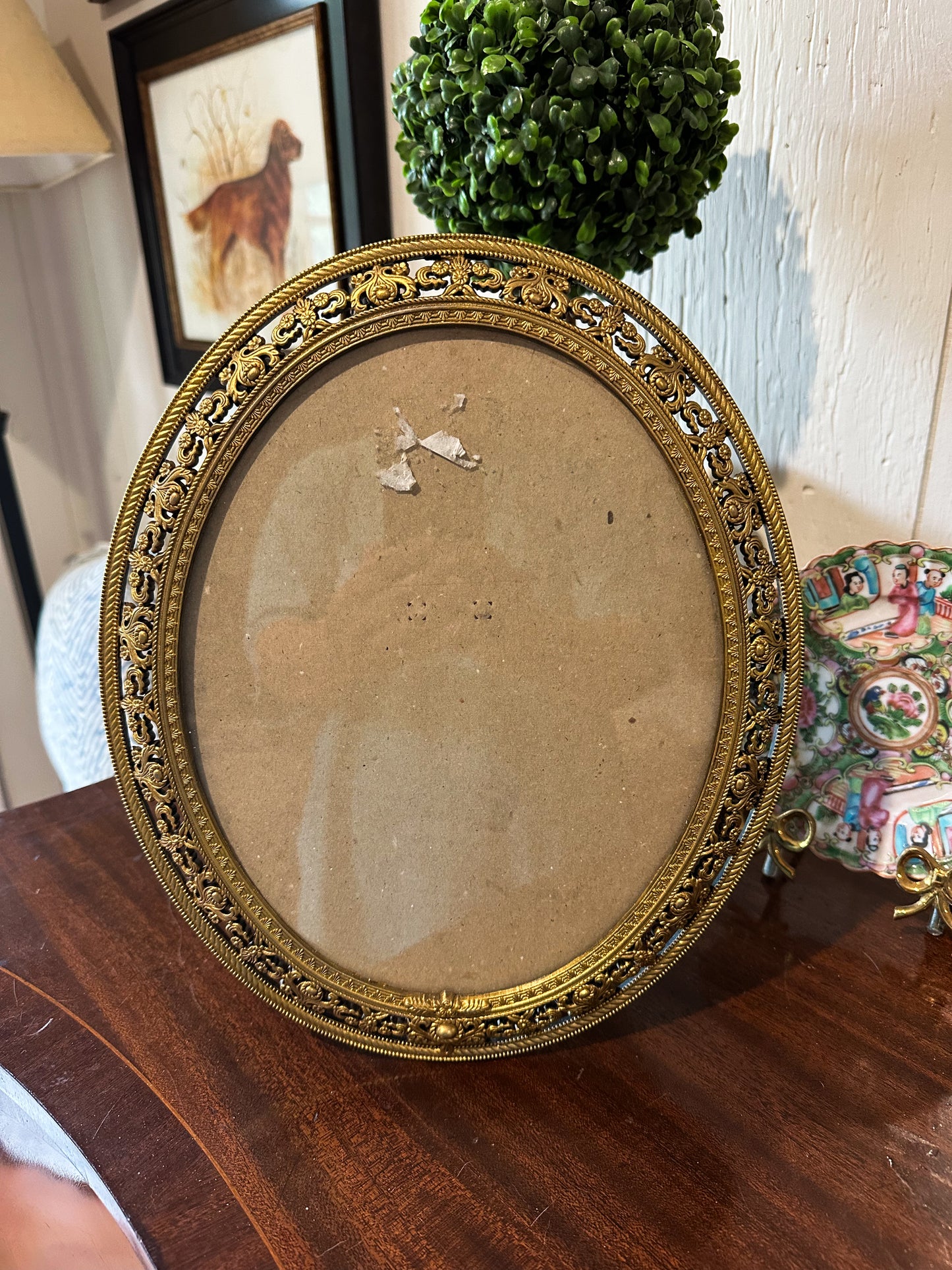 Gold Oval Picture Frame