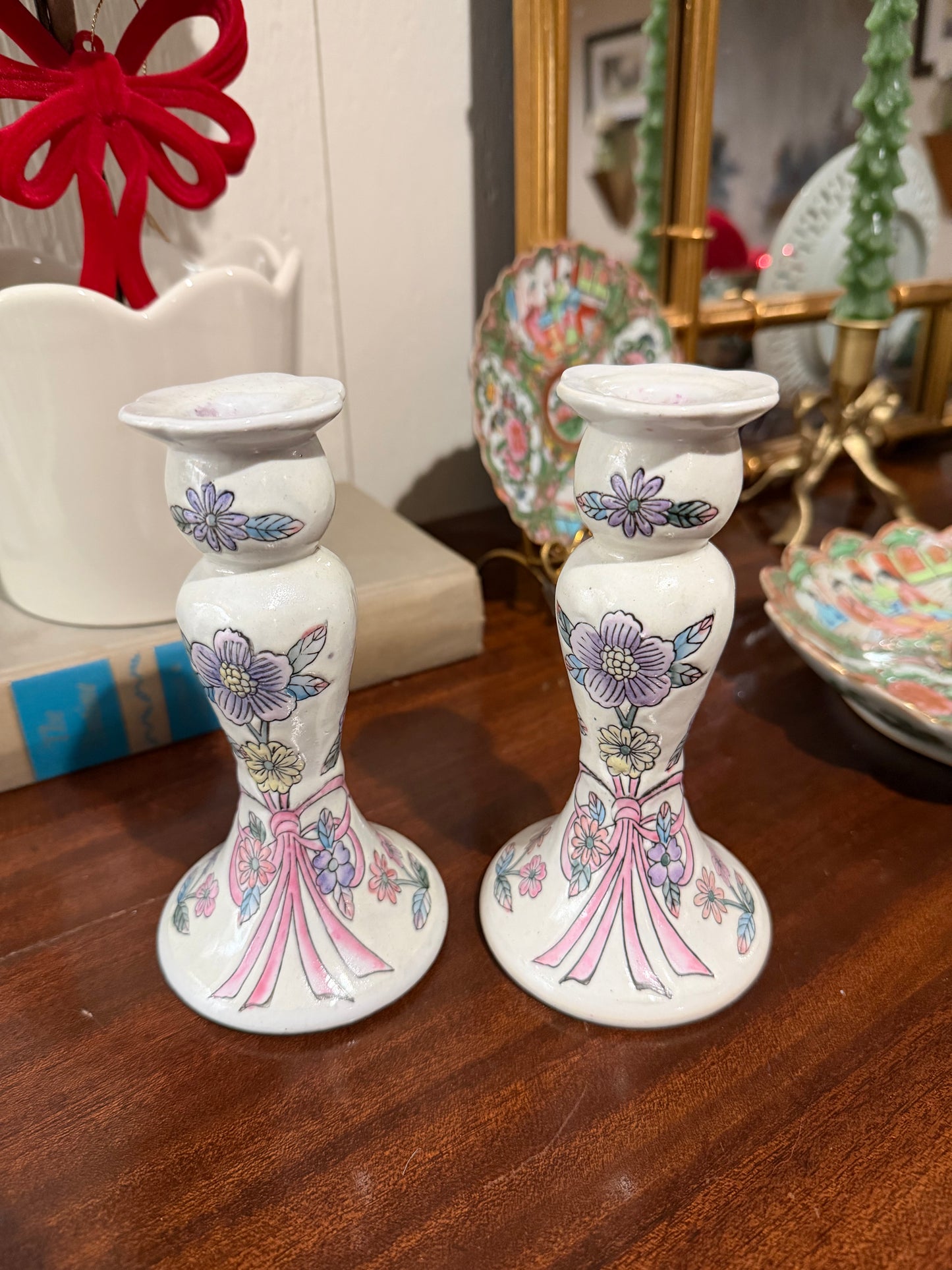 Bow Candlestick Pair