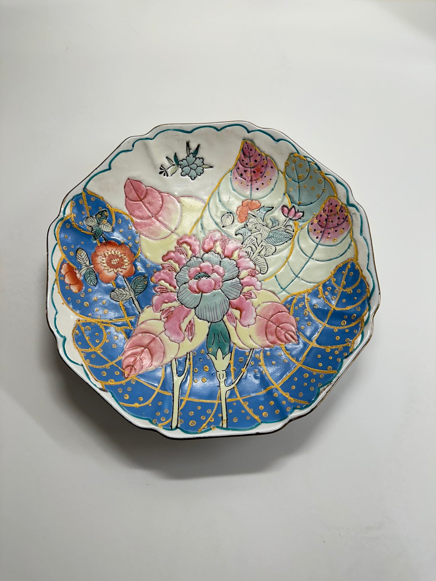 Tobacco Leaf Plate
