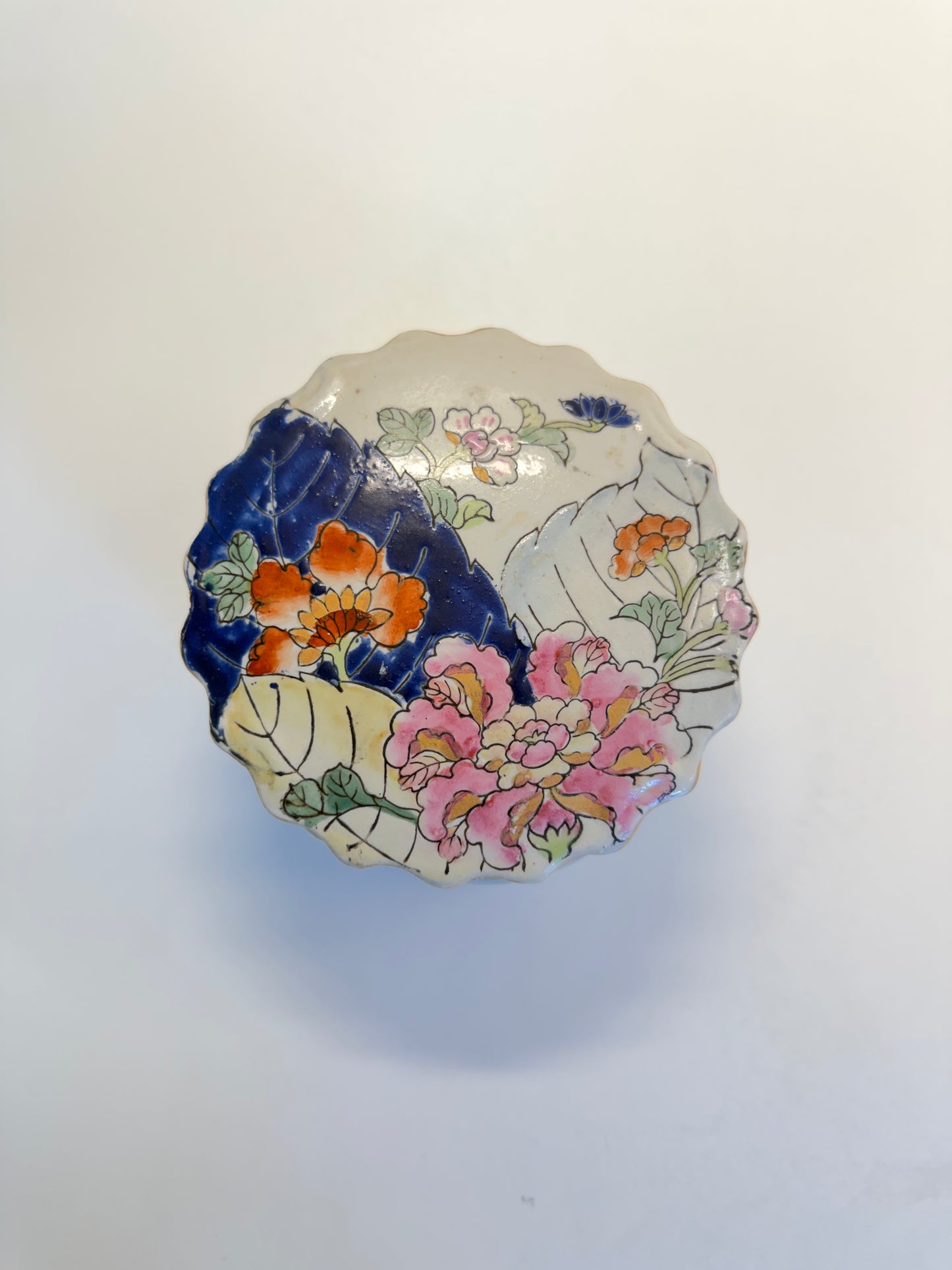 Tobacco Leaf Trinket Box