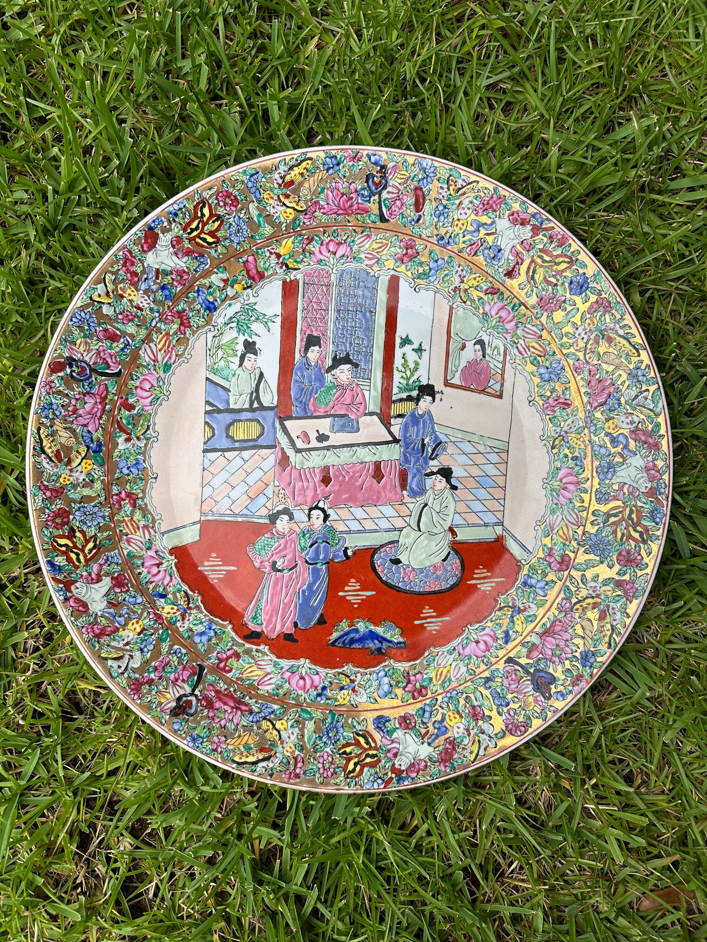 18-inch Rose Famille Platter