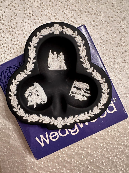 Black Clover Wedgwood