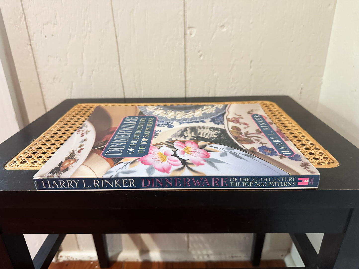 Dinnerware of the 20th Century Book