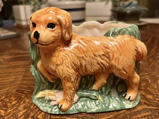 Retriever with Duck Planter