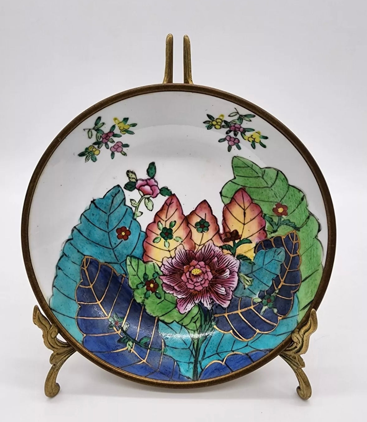 Brass-Encased Tobacco Leaf Bowl