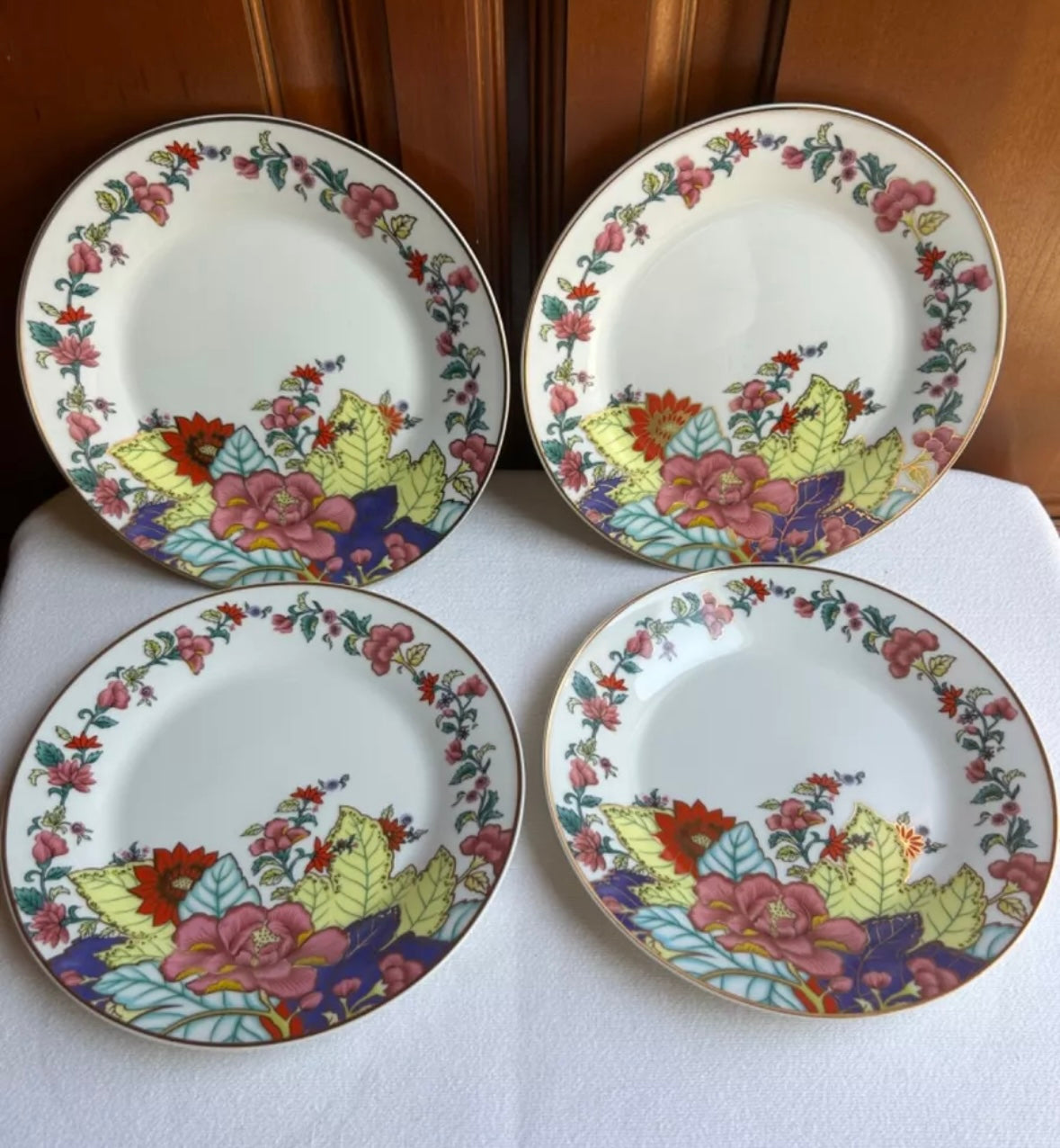 Tobacco Leaf Plate Set