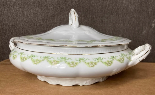 AP Austria Green Bow Tureen