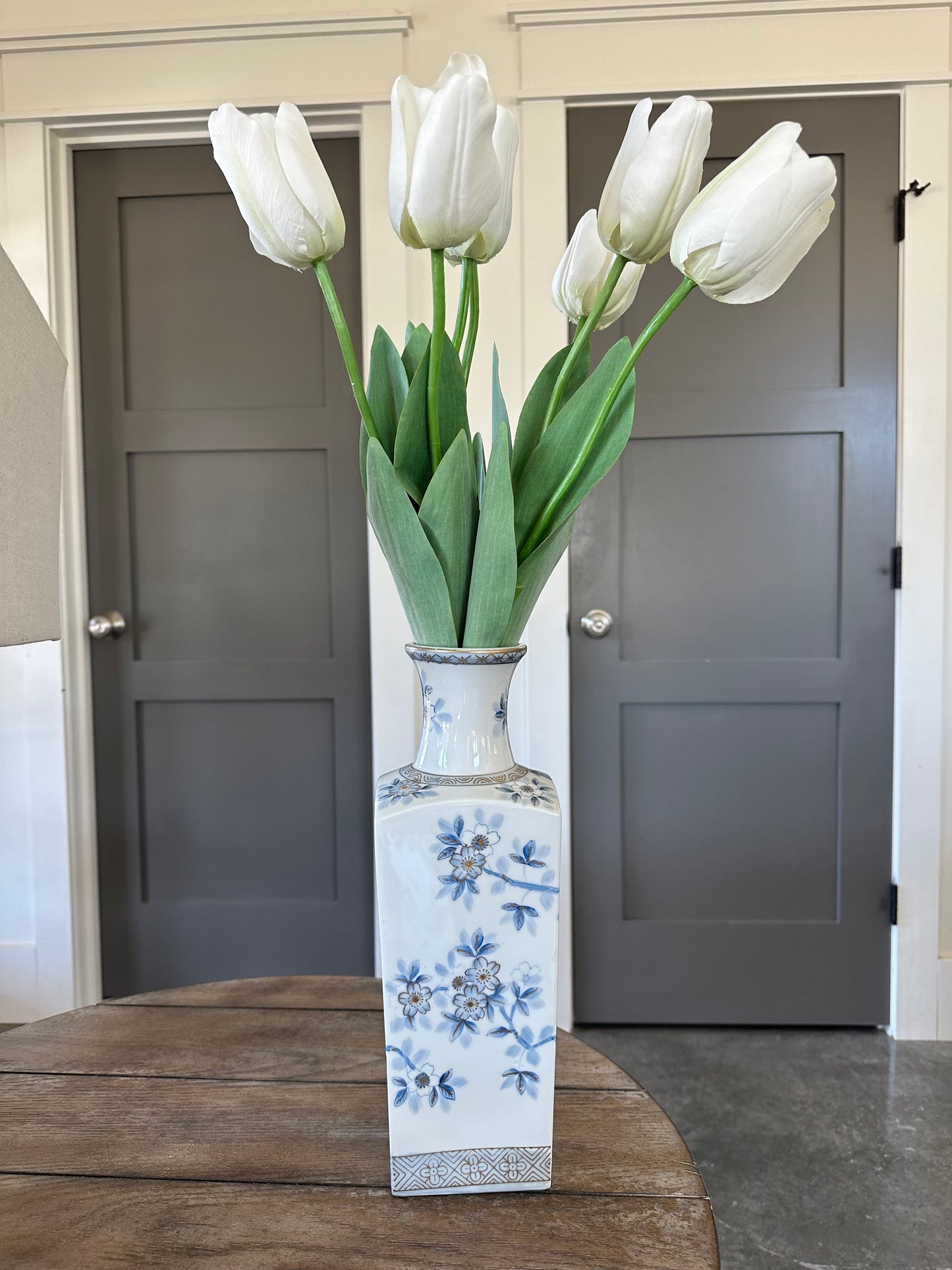 Blue Floral Chinoiserie-Style Vase