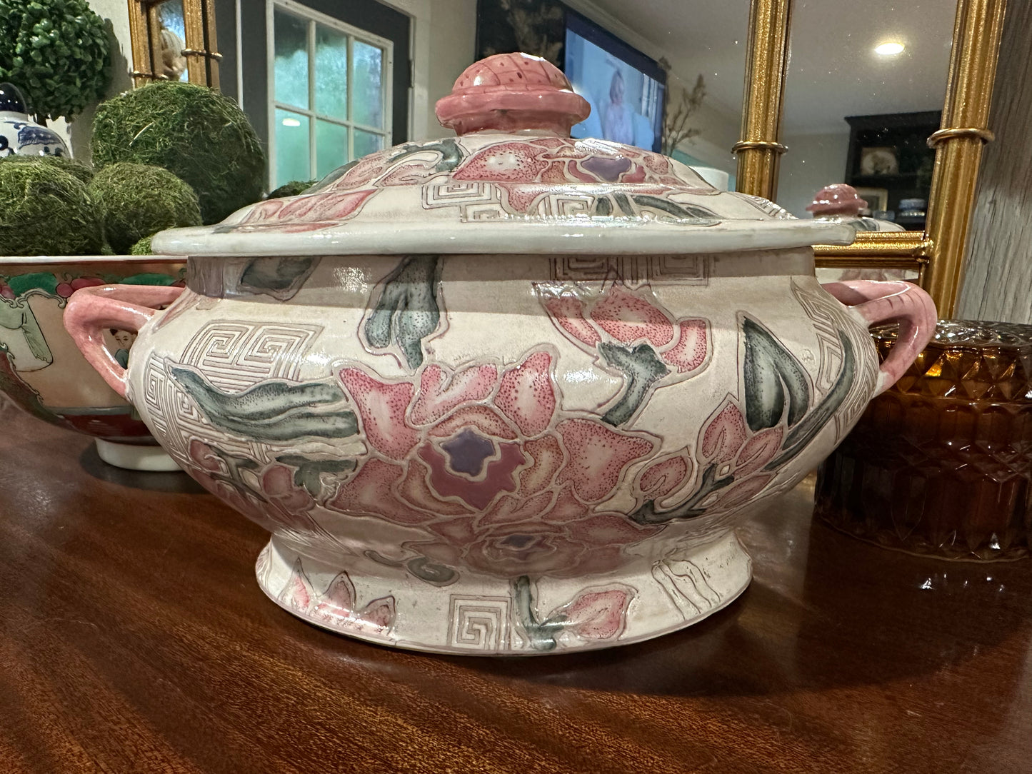 Vintage Toyo Tureen