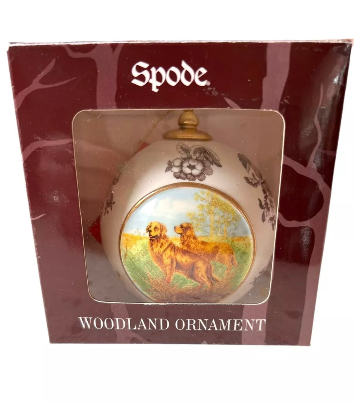 Spode Woodland Golden Retriever Ornament