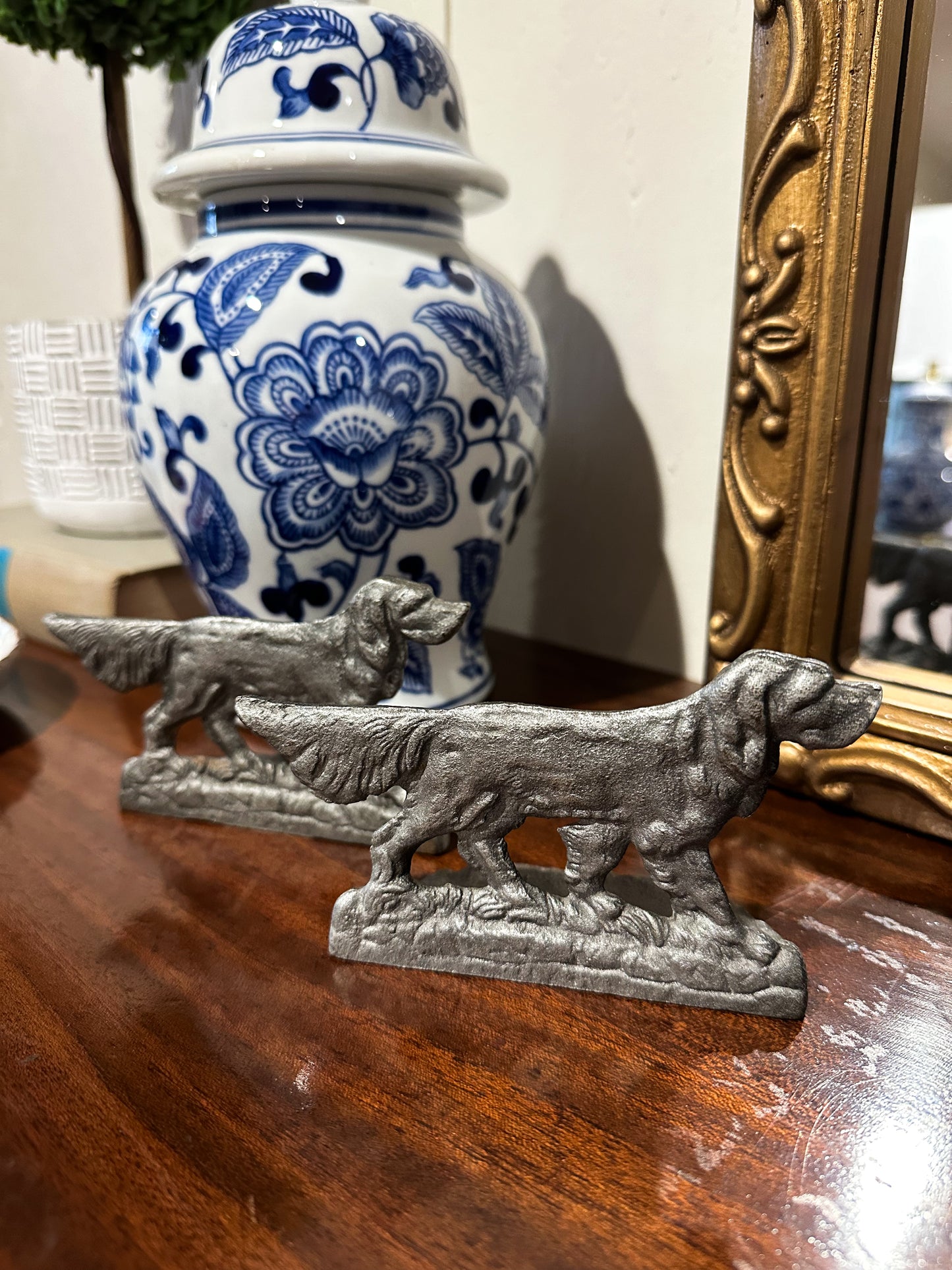Metal Retriever Bookends