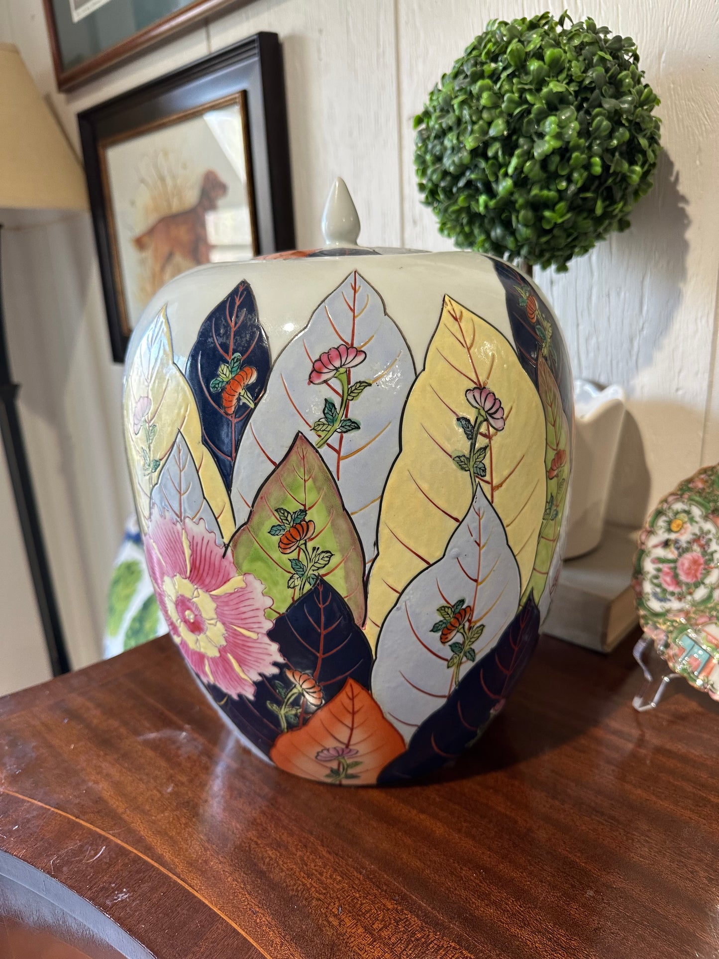 Tobacco Leaf Melon Jar