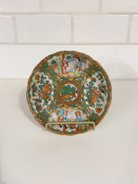 Scalloped Rose Medallion Saucer