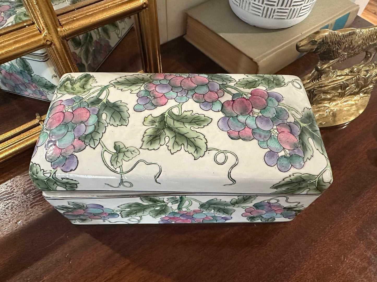Andrea by Sadek Dresser Box