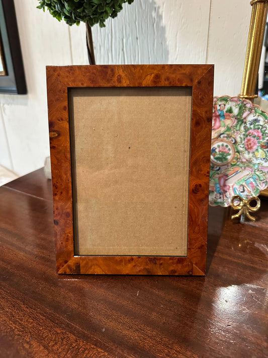 Burlwood Style Frame