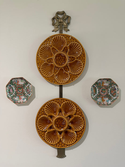 Brass Bow Hanger