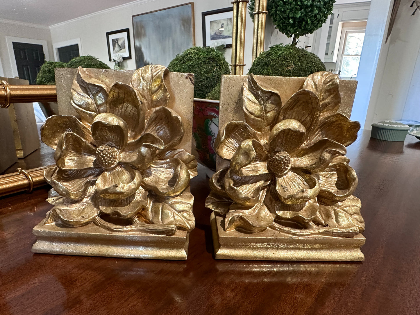 Magnolia Bookends
