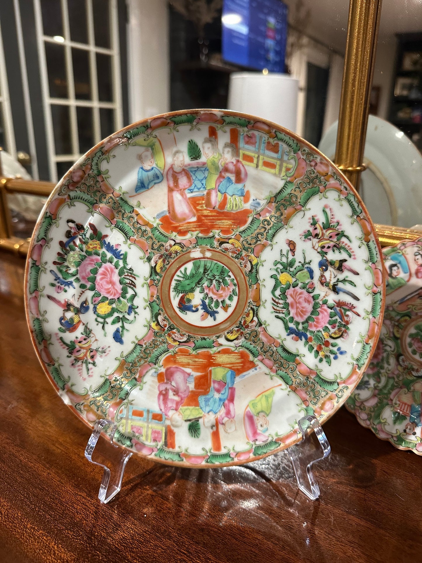 Antique Rose Medallion Plate