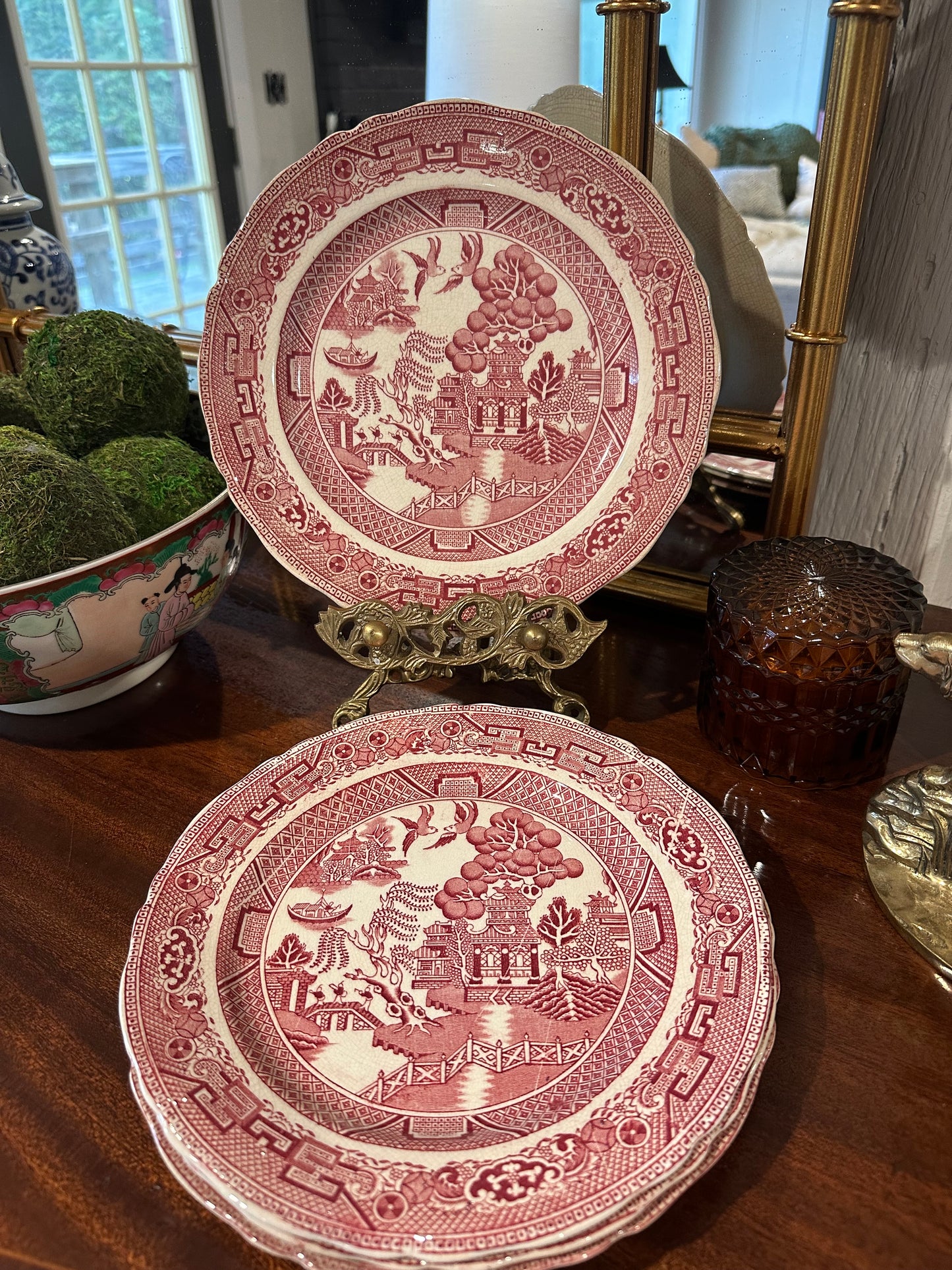Red Willow Plate Set