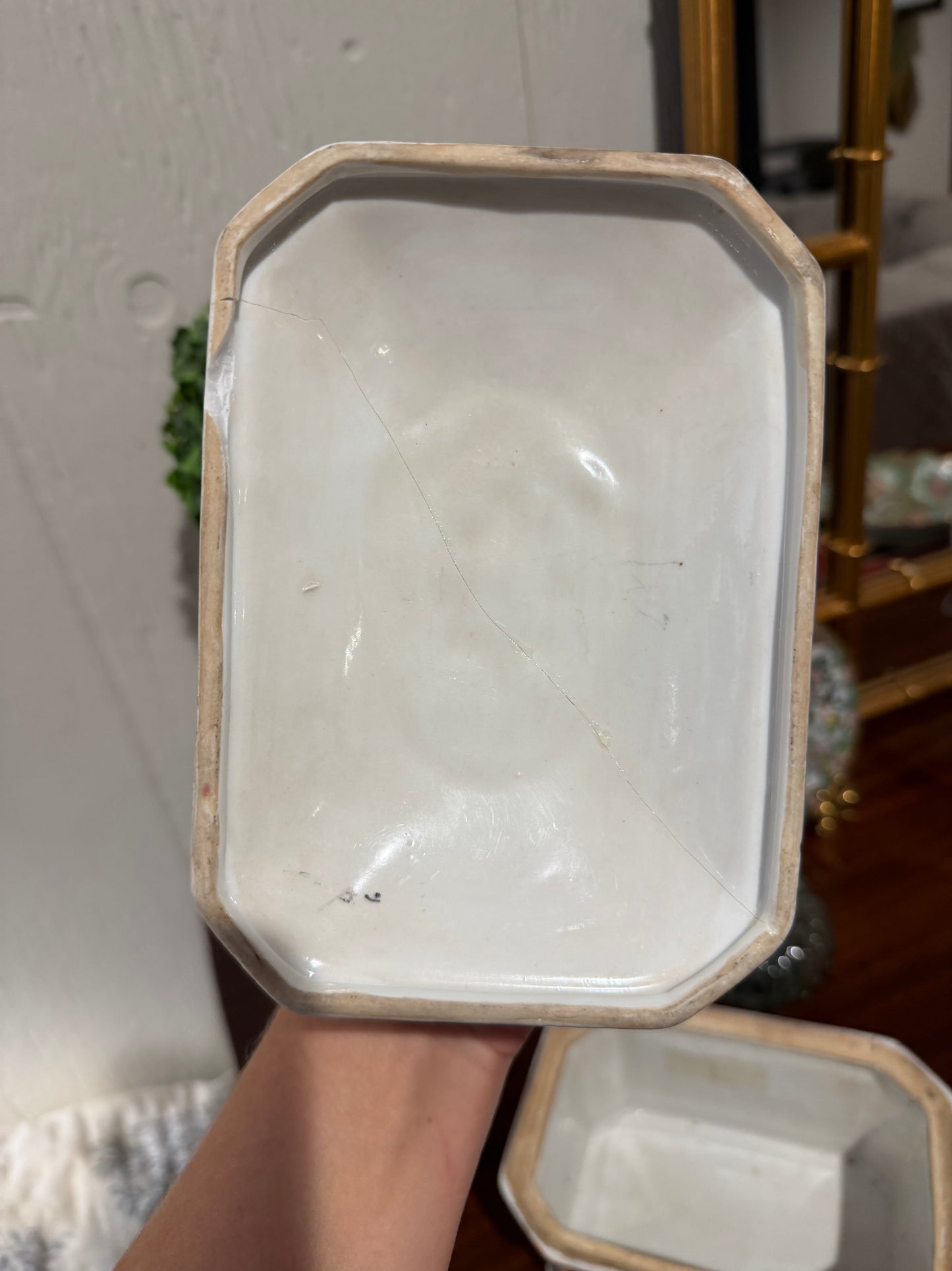 Rose Medallion Lidded Box