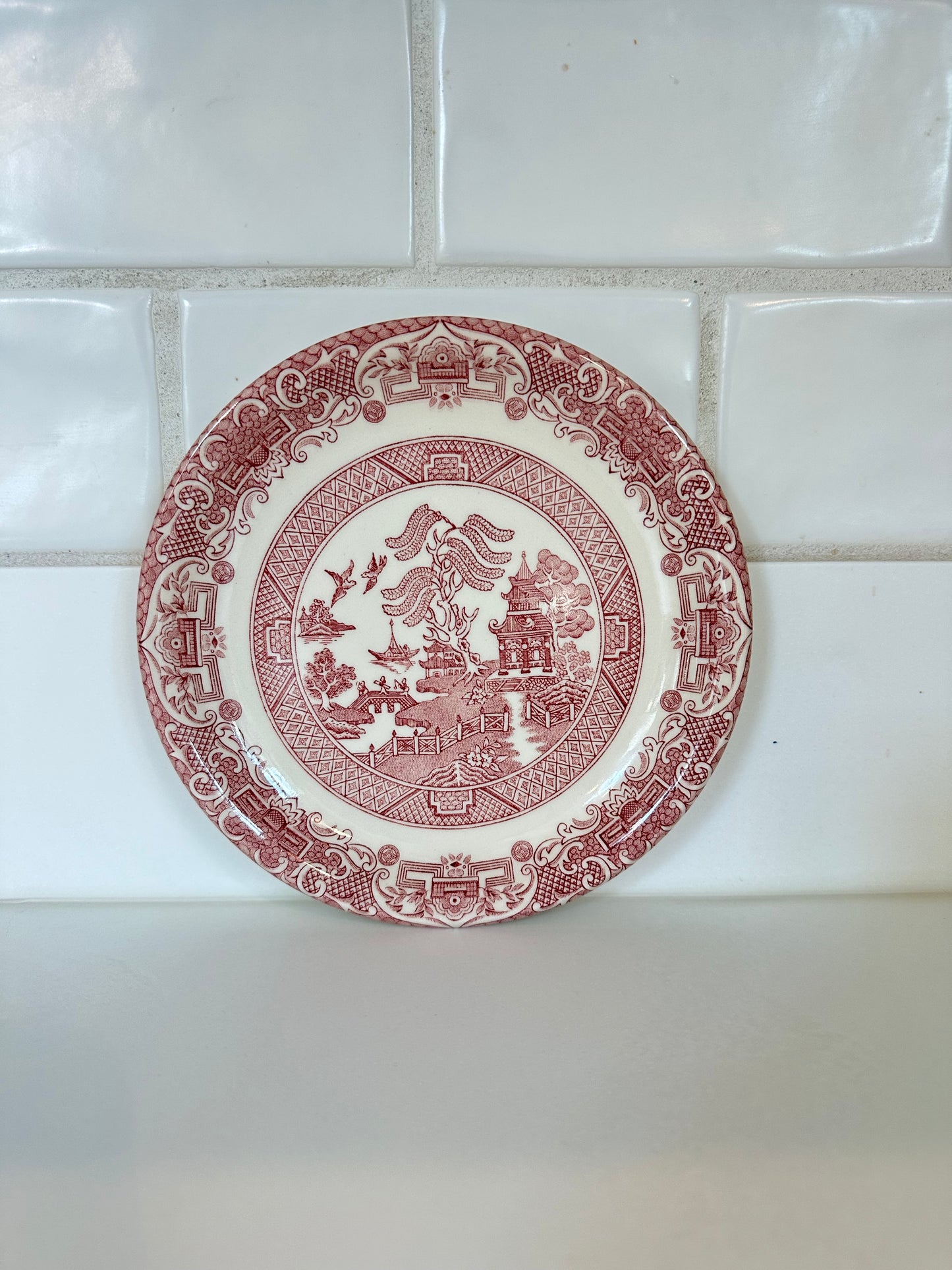 Small Red/Pink Willow Plate