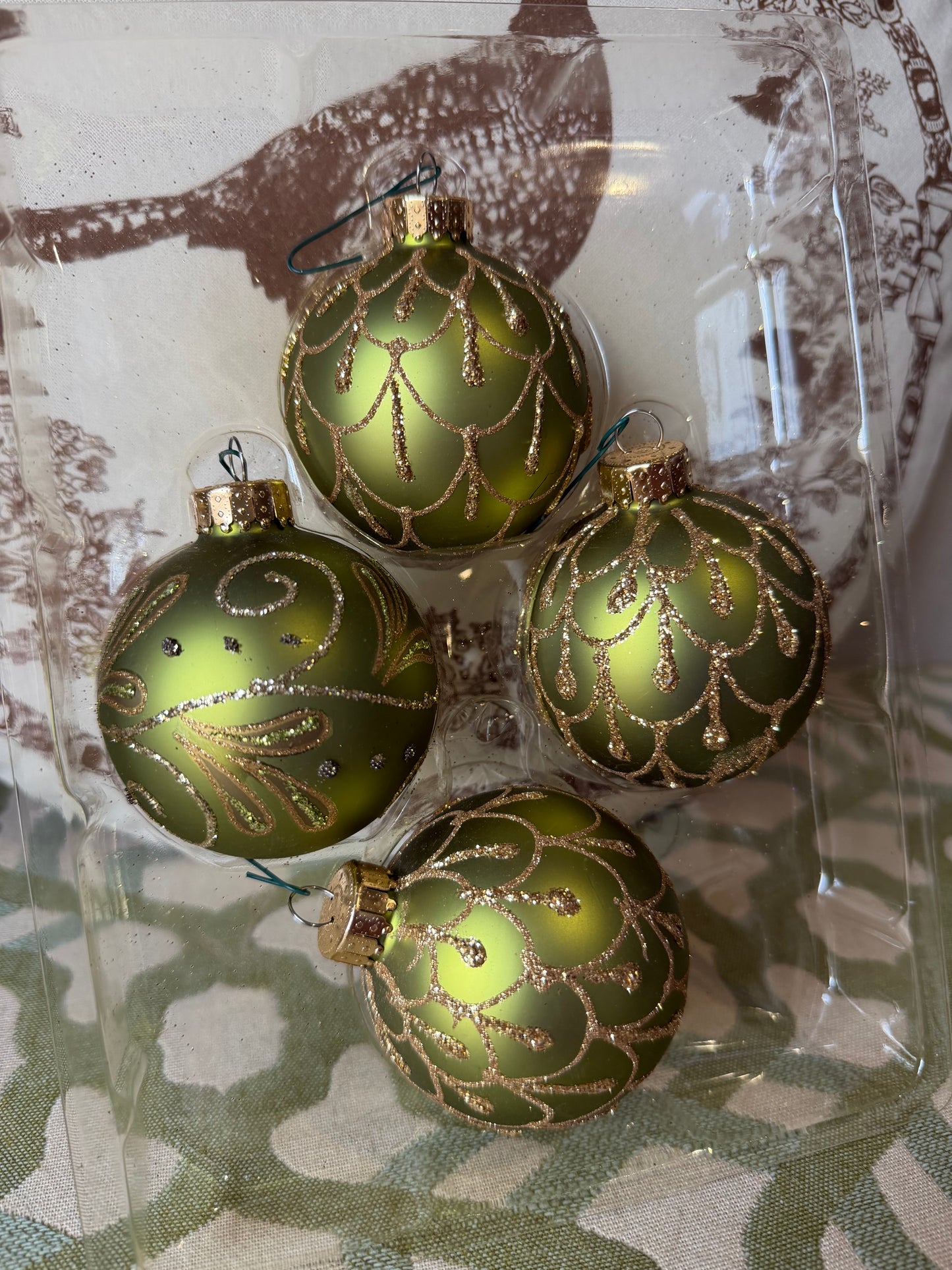 The Christmas Shoppe 2013 Green Glass Ornaments (Set of 12)
