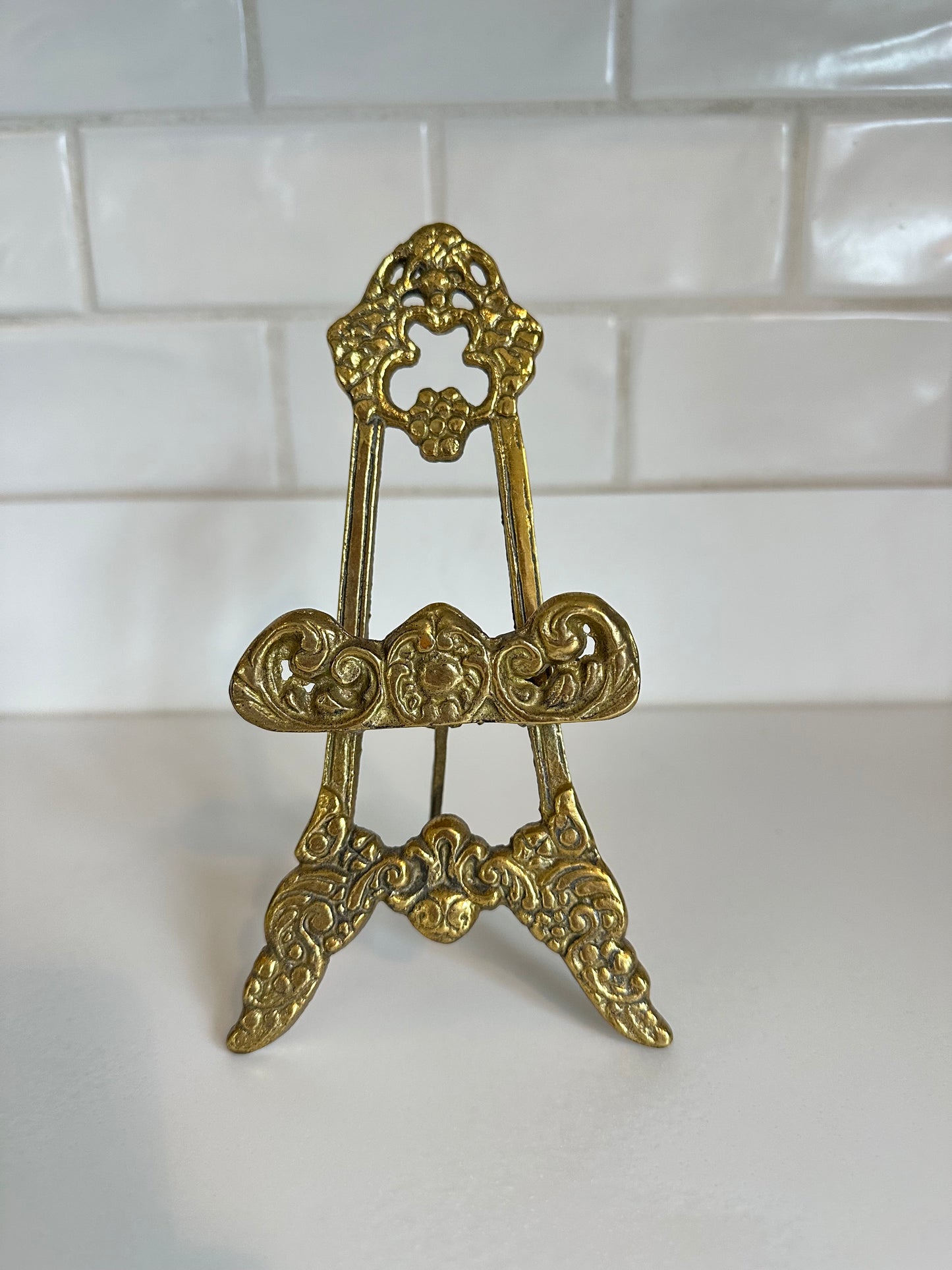Gold Easel