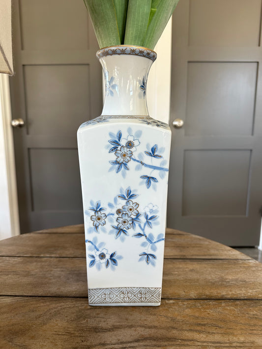 Blue Floral Chinoiserie-Style Vase