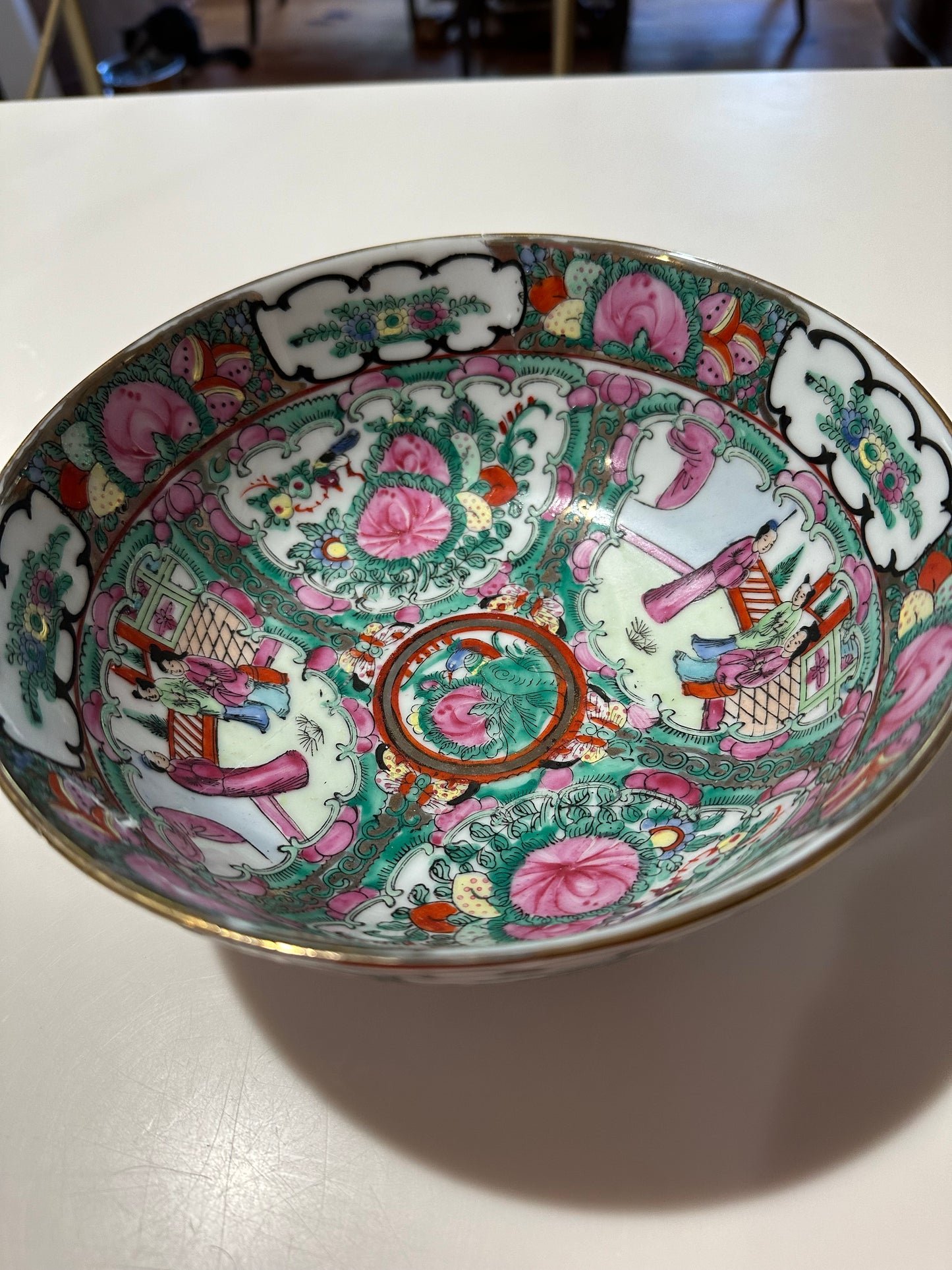 Rose Famille Bowl (READ DESCRIPTION)