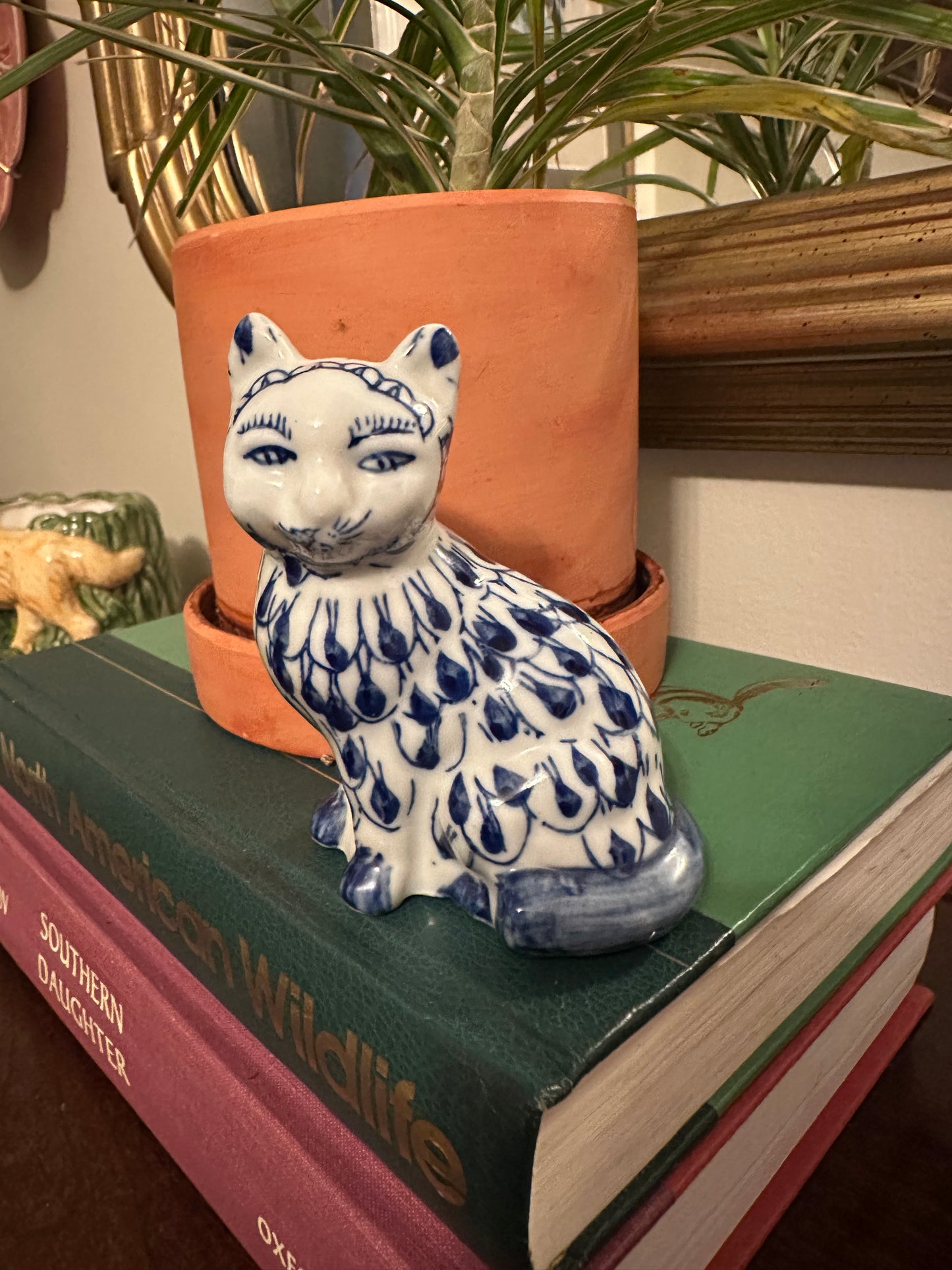 Ceramic Blue & White Cat