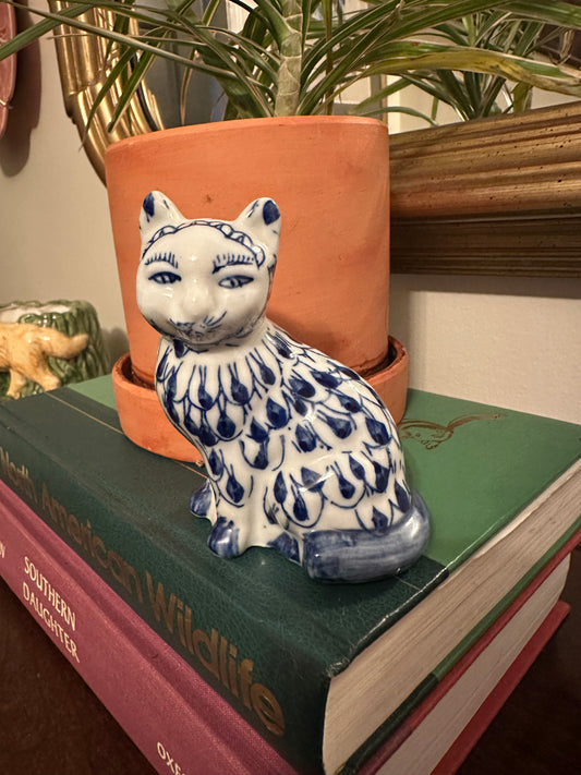 Ceramic Blue & White Cat