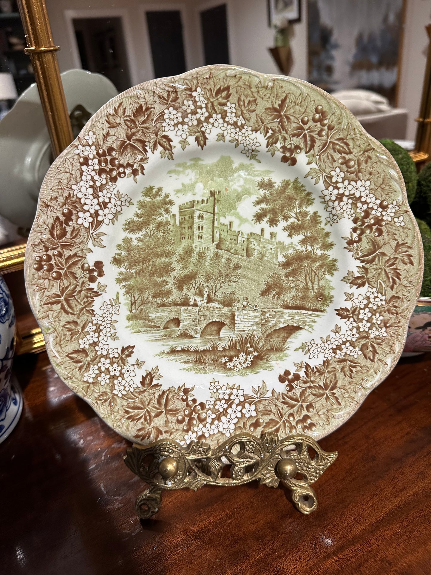 J G Meakin Romantic England Plate