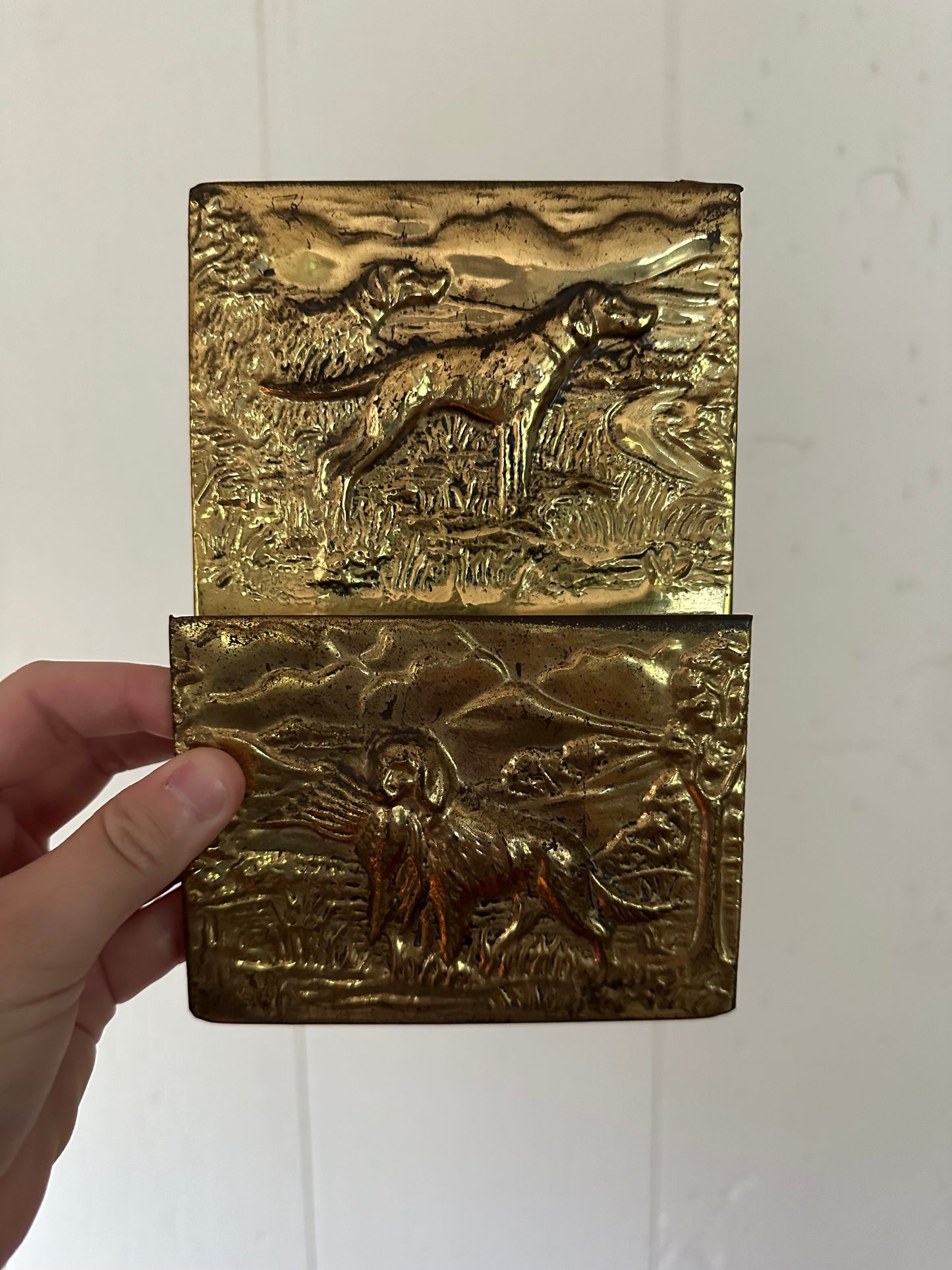 Hunting Dog Letter Holder