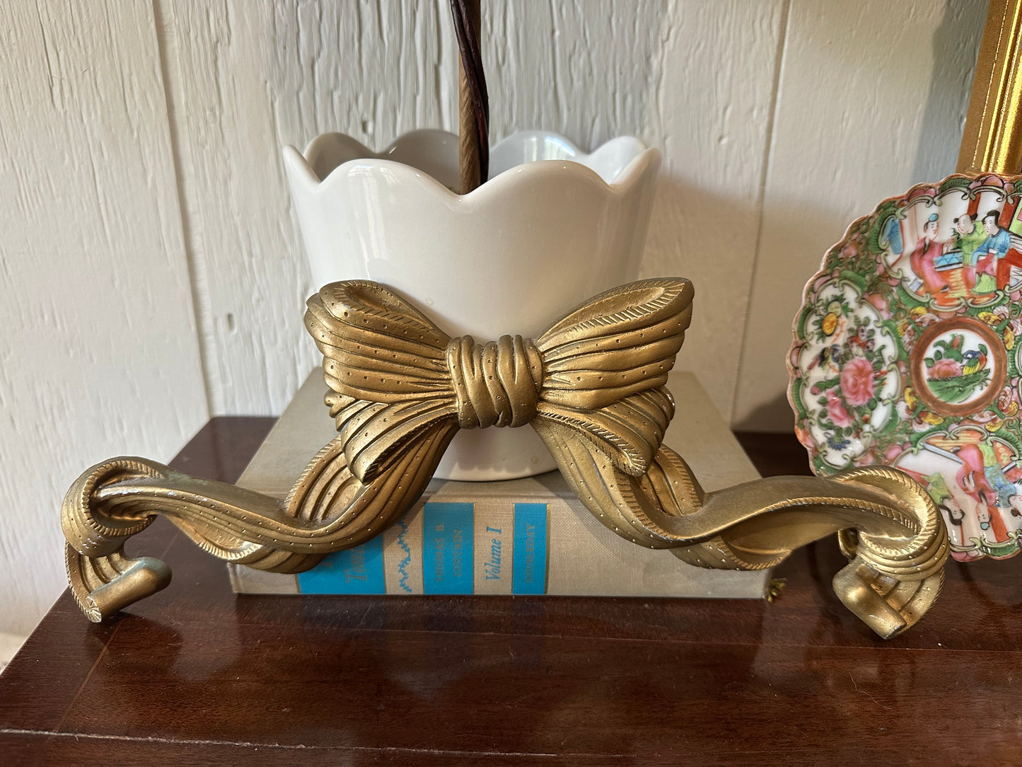 Bow Wall Decor