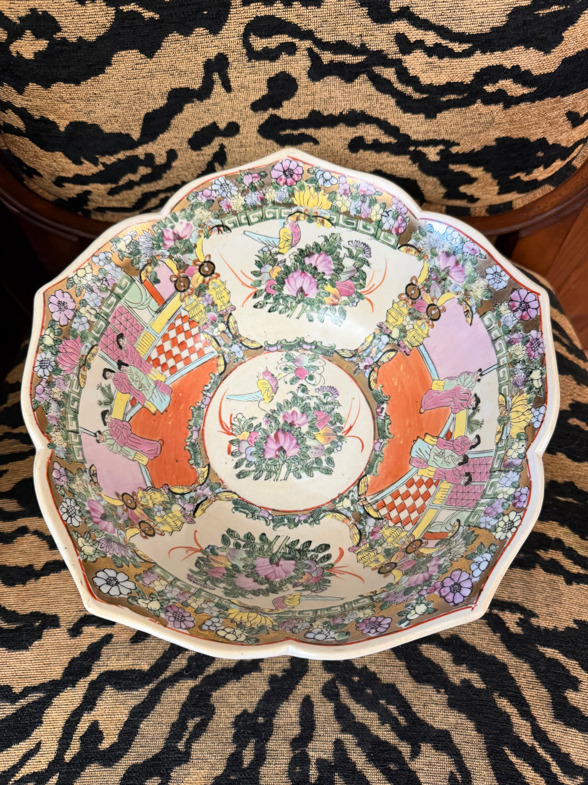 12” Rose Medallion Lotus Bowl