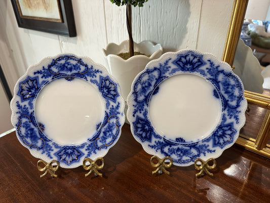 Scalloped Flow Blue Plates