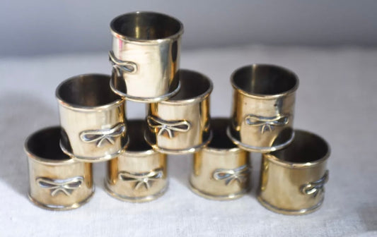 Set of 8 Bow Napkin Rings