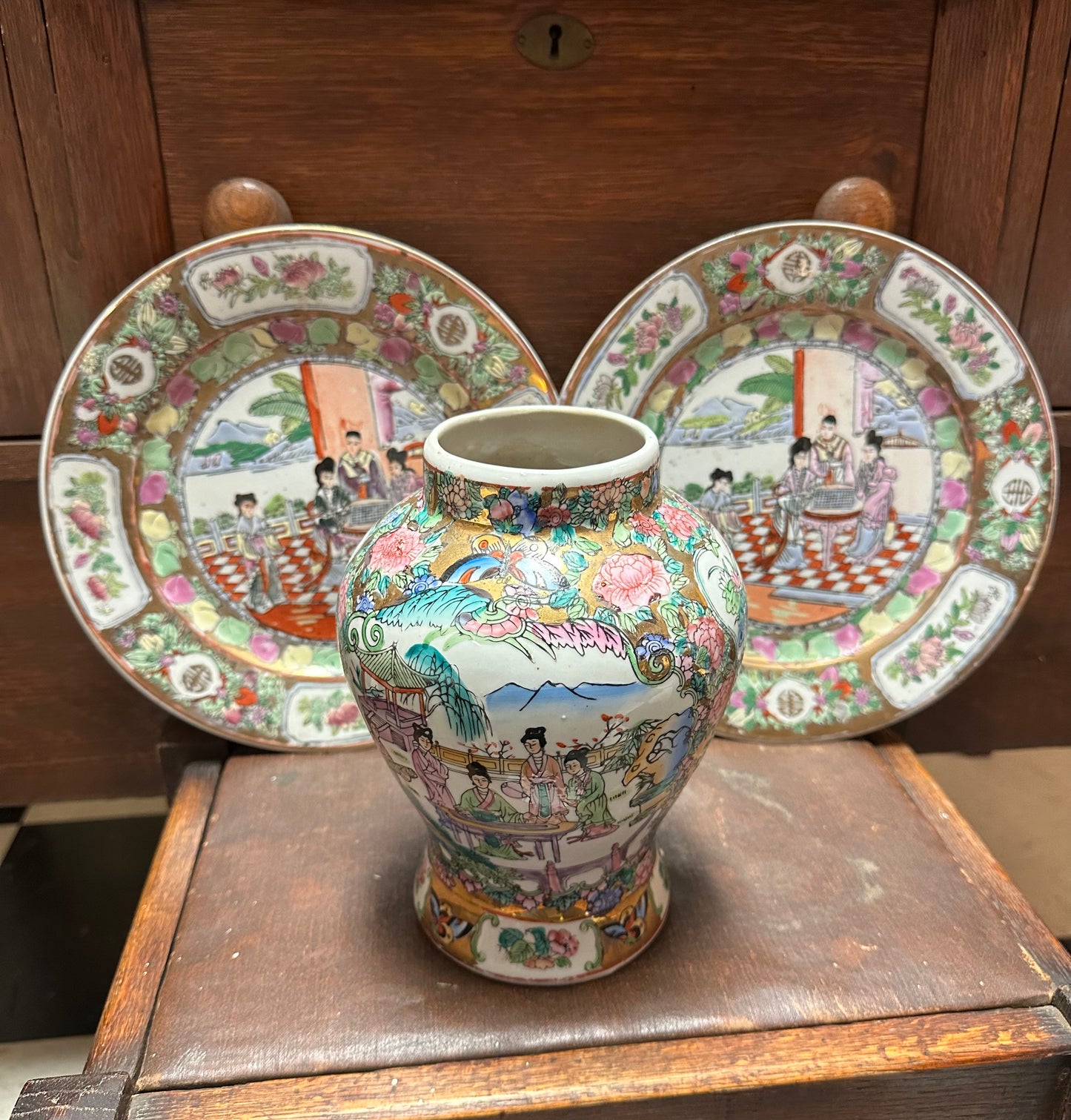 Rose Famille Vase